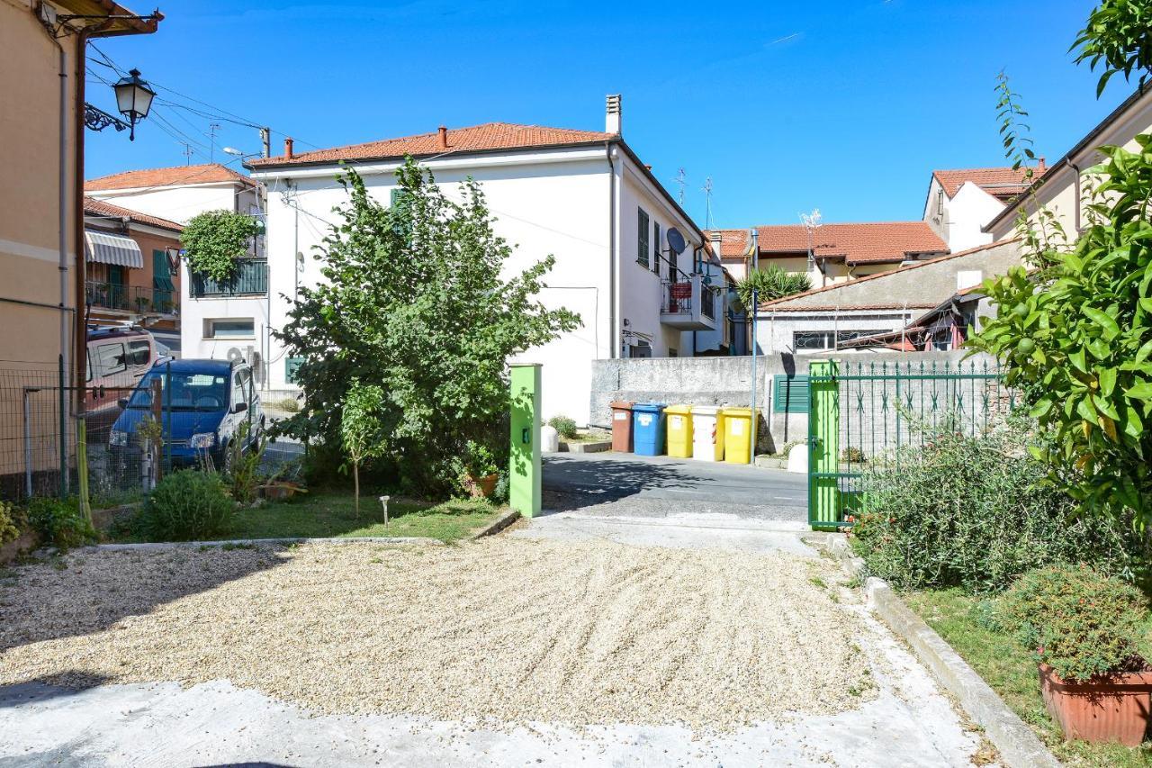 Agriturismo La Casa Degli Zii Αλμπένγκα Εξωτερικό φωτογραφία