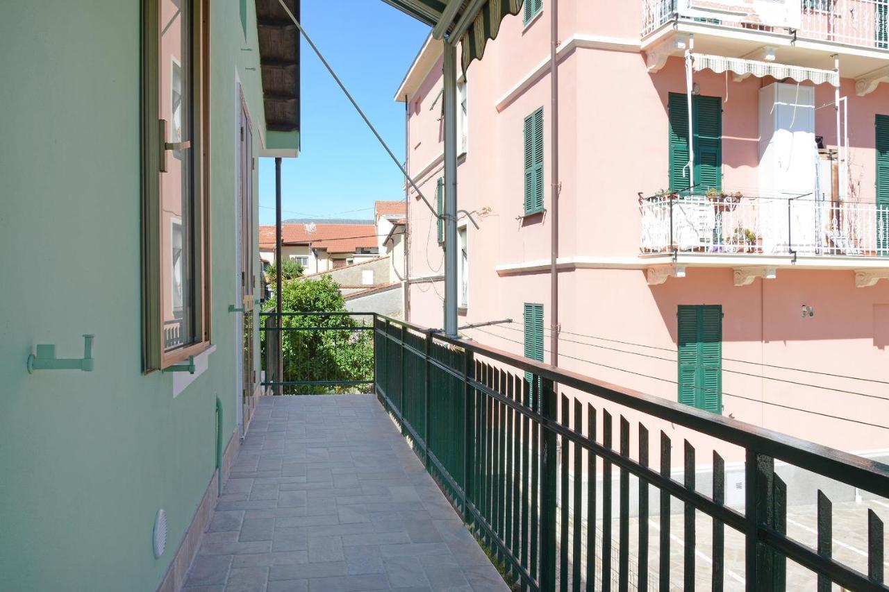 Agriturismo La Casa Degli Zii Αλμπένγκα Εξωτερικό φωτογραφία