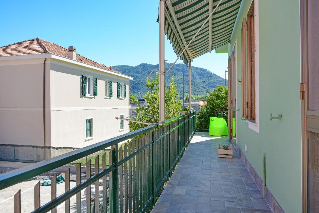 Agriturismo La Casa Degli Zii Αλμπένγκα Εξωτερικό φωτογραφία